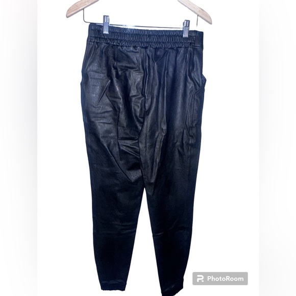NWT SPANX Leather Like Joggers In Black Size M. - Picture 6 of 10